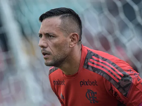 Diego Alves, ex-Flamengo, lança empresa de desenvolvimento de atletas