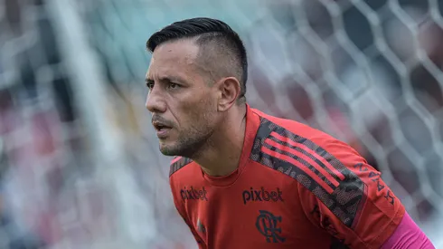 Diego Alves jogador do Flamengo durante aquecimento antes da partida contra o Resende no estadio Engenhao pelo campeonato Carioca 2022.