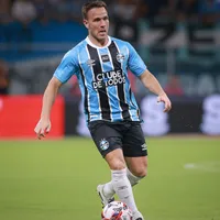 Arthur causaria perda técnica e de liderança em saída do Grêmio