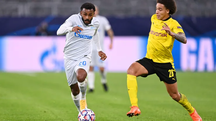 Wendel of Zenit St. Petersburg gets away from Axel Witsel of Borussia Dortmund during the UEFA Champions League Group F stage match between Borussia Dortmund and Zenit St. Petersburg at Signal Iduna Park on October 28, 2020 in Dortmund, Germany. Sporting stadiums around Dortmund remain under strict restrictions due to the Coronavirus Pandemic as Government social distancing laws prohibit fans inside venues resulting in games being played behind closed doors.