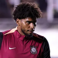 Diniz aposta em evolução de Hugo Souza com os pés