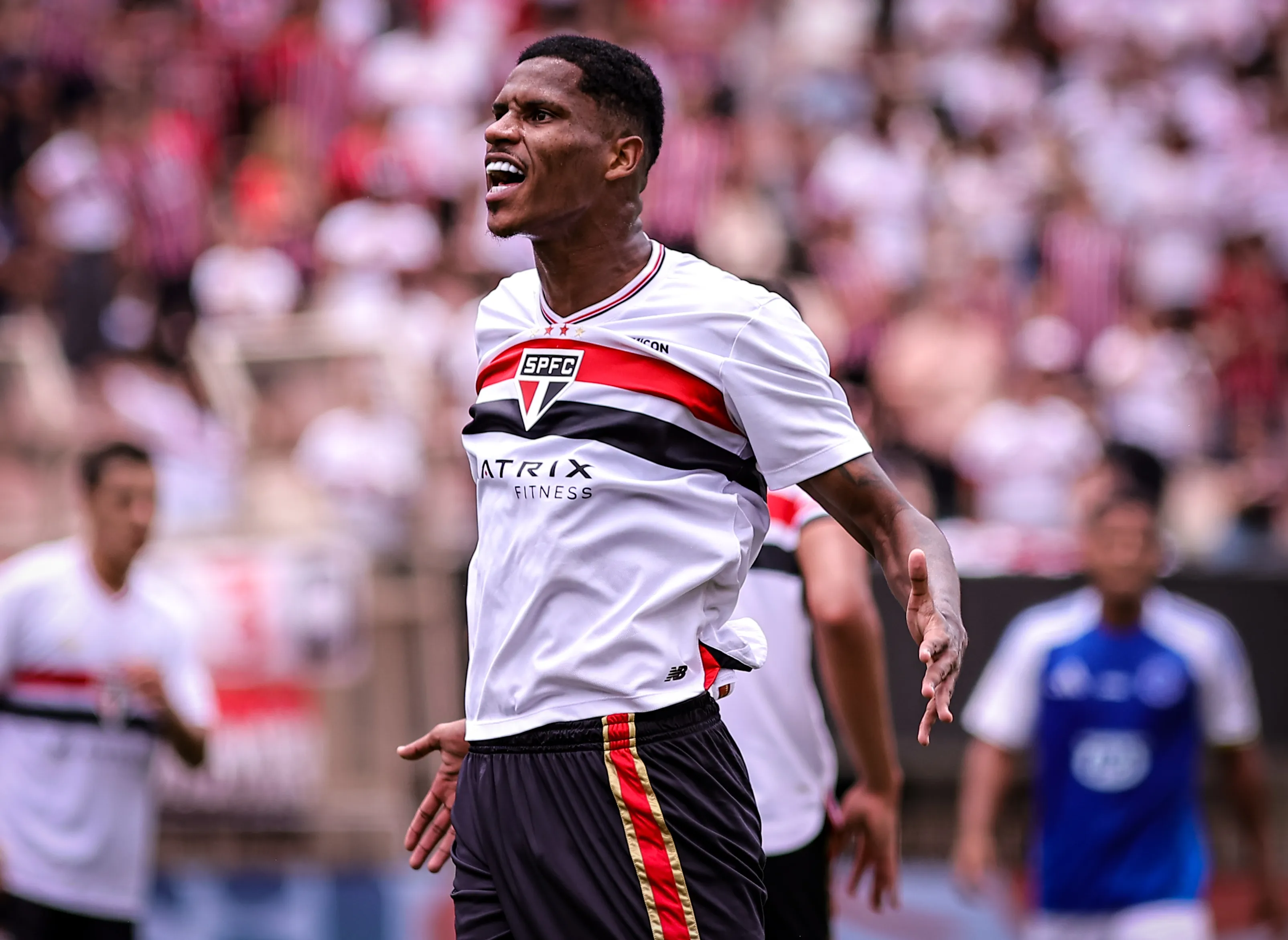 Isac atuando no São Paulo pela Copinha em 2026 – Foto: Fabio Giannelli/AGIF