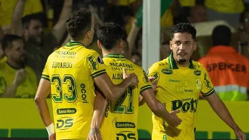Joao Victor jogador do Mirassol comemora seu gol durante partida contra o Lanus no estadio Jose Maria de Campos Maia pelo campeonato Copa Libertadores 2026. Foto: Joisel Amaral/AGIF
