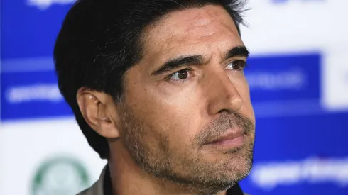 Abel Ferreira tecnico do Palmeiras durante partida contra o Sao Paulo no estadio Arena Barueri pelo campeonato Paulista 2026. Foto: Ettore Chiereguini/AGIF