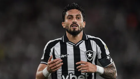 Alex Telles, lateral do Botafogo