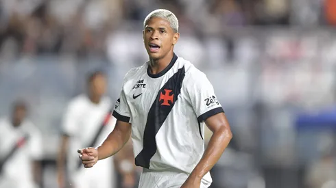 Barros, volante do Vasco. Foto: Thiago Ribeiro/AGIF