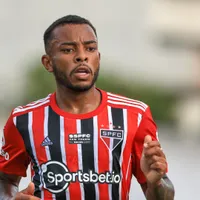 Welington, lateral ex-São Paulo, pode voltar ao Brasil e fechar com o Palmeiras