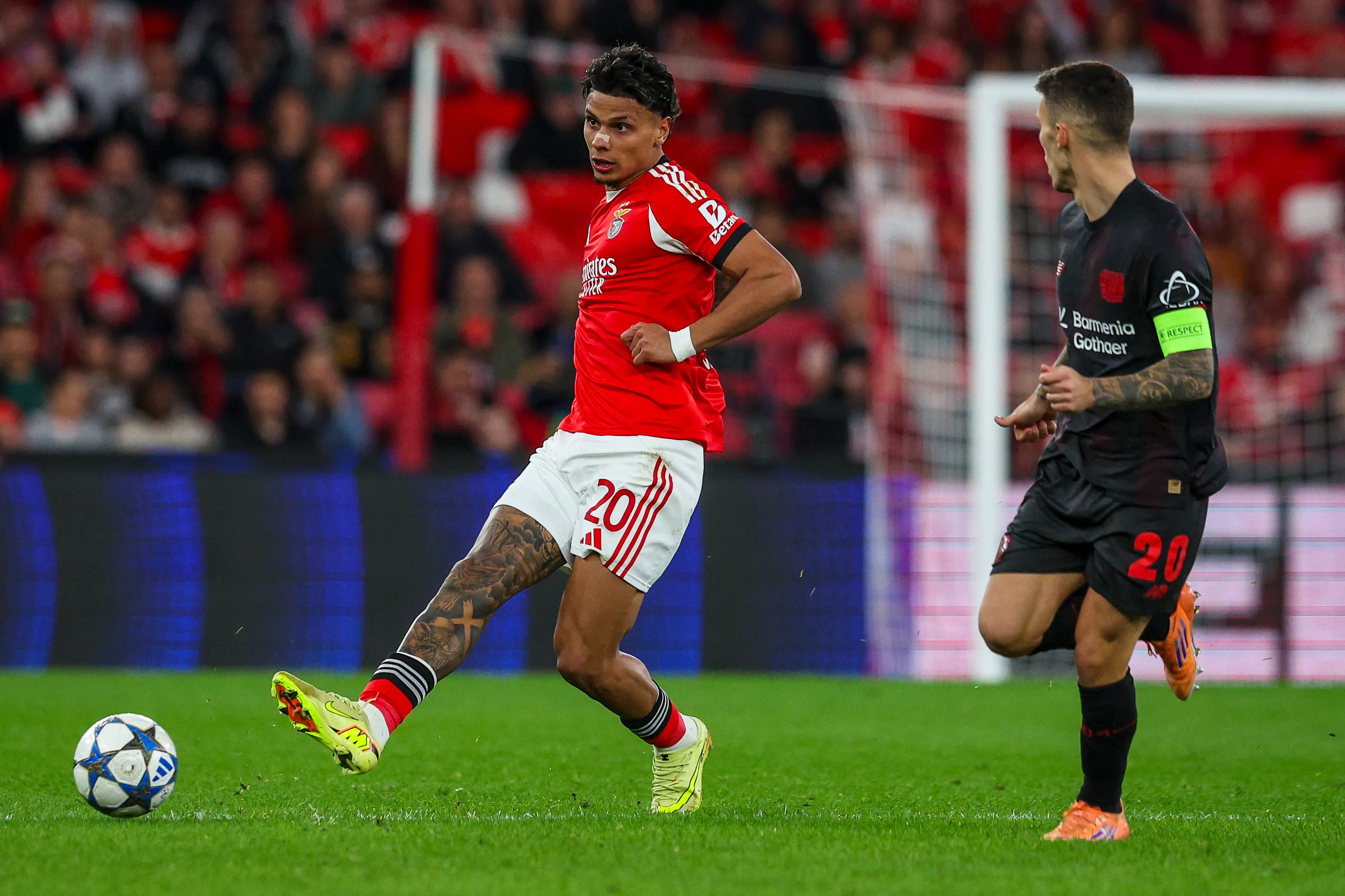 Richard Ríos atuando no Benfica – (Photo by Carlos Rodrigues/Getty Images)