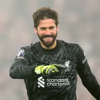 Internacional observa Alisson, goleiro quer jogar mais uma Champions League