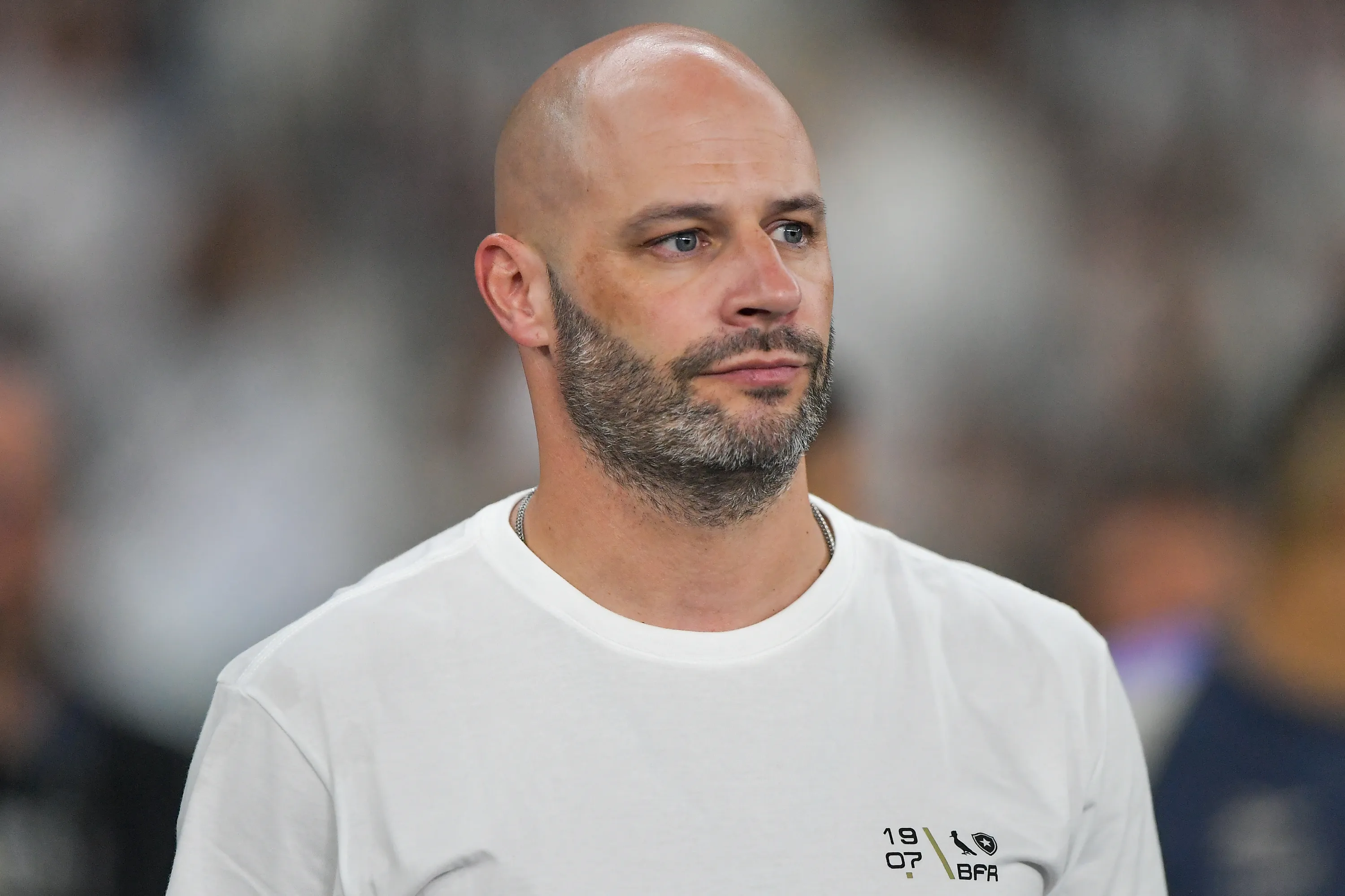 Franclim Carvalho não confirma Alex Telles contra o Coritiba – Foto: Thiago Ribeiro/AGIF.