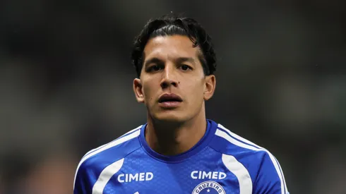 Lucas Romero pode ser desfalque no Cruzeiro.