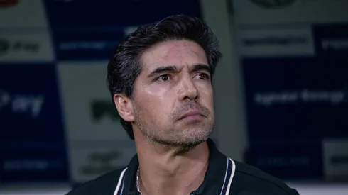 Abel Ferreira terá de cumprir suspensão no Palmeiras.