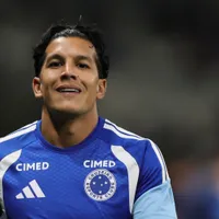 Artur Jorge é avisado que Romero deve voltar ao Cruzeiro contra o RB Bragantino