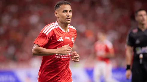 RS - PORTO ALEGRE - 08/03/2026 - GAUCHO 2026, INTERNACIONAL X GREMIO - Alan Patrick jogador do Internacional durante partida contra o Gremio no estadio Beira-Rio pelo campeonato Gaucho 2026. Foto: Maxi Franzoi/AGIF