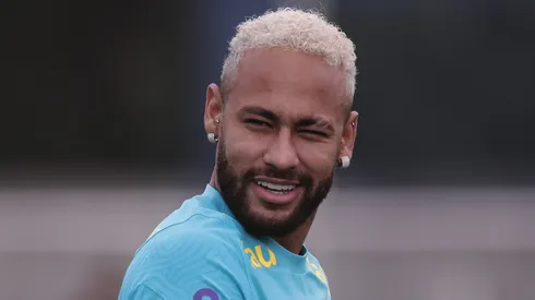 Neymar está se destacando pelo Santos.