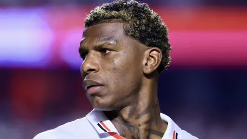 Arboleda durante confronto entre São Paulo e Botafogo no Brasileirão de 2024.