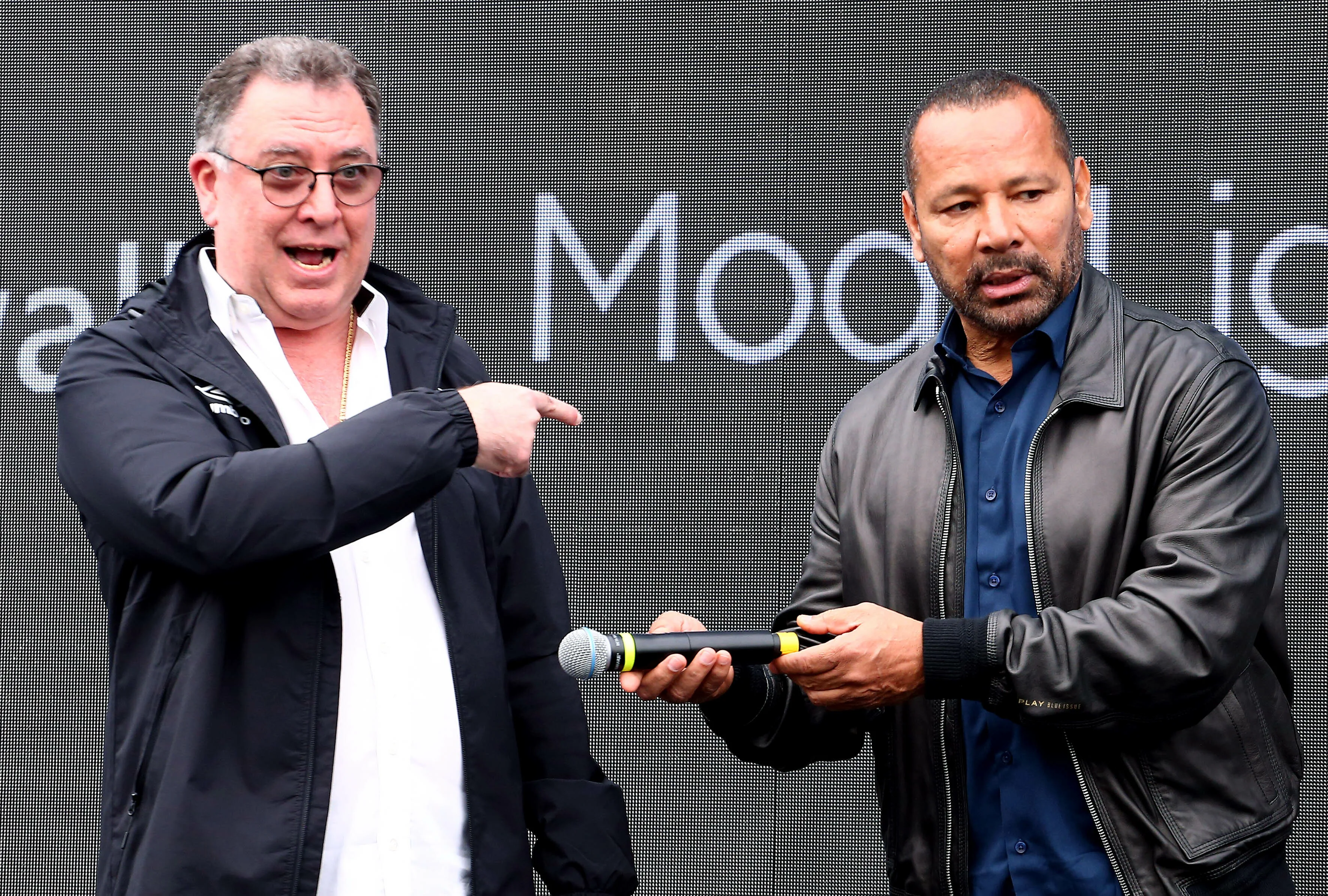 SP – SANTOS – 09/06/2025 – SANTOS, NOVO CT DA BASE – Coletiva de imprensa realizada durante a inauguracao das novas instalacoes do CT Rei Pele, reformado em parceria com a empresa NR Sports, de propriedade de Neymar Jr. No evento, o presidente Marcelo Teixeira e o pai do atleta apresentaram o projeto de um novo centro de treinamento. Foto: Mauricio De Souza/AGIF