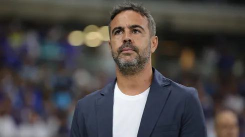 Artur Jorge tecnico do Cruzeiro durante partida contra o Vitoria no estadio Mineirao pelo campeonato Brasileiro A 2026. Foto: Gilson Lobo/AGIF