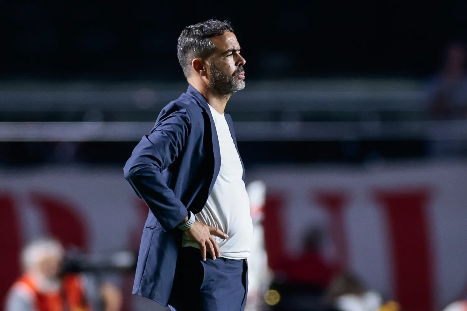 Artur Jorge tecnico do Cruzeiro durante partida contra o Sao Paulo no estadio Morumbi pelo campeonato Brasileiro A 2026. Foto: Marcello Zambrana/AGIF
