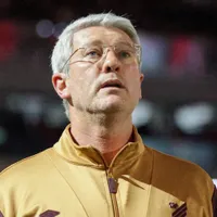 Athletico-PR deve alterar formação contra Chapecoense