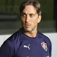 Serna deve ser retorno no Fluminense contra o Flamengo