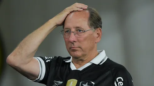 John Textor CEO do Botafogo durante partida contra o Corinthians no estadio Engenhao pelo campeonato Brasileiro A 2025. Foto: Thiago Ribeiro/AGIF