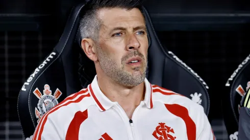 Paulo Pezzolano tecnico do Internacional durante partida contra o Corinthians no estadio Arena Corinthians pelo campeonato Brasileiro A 2026. Foto: Marcello Zambrana/AGIF