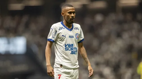 Ademir jogador do Bahia durante partida contra o Atletico-MG no estadio Arena MRV pelo campeonato Brasileiro A 2025. Foto: Fernando Moreno/AGIF