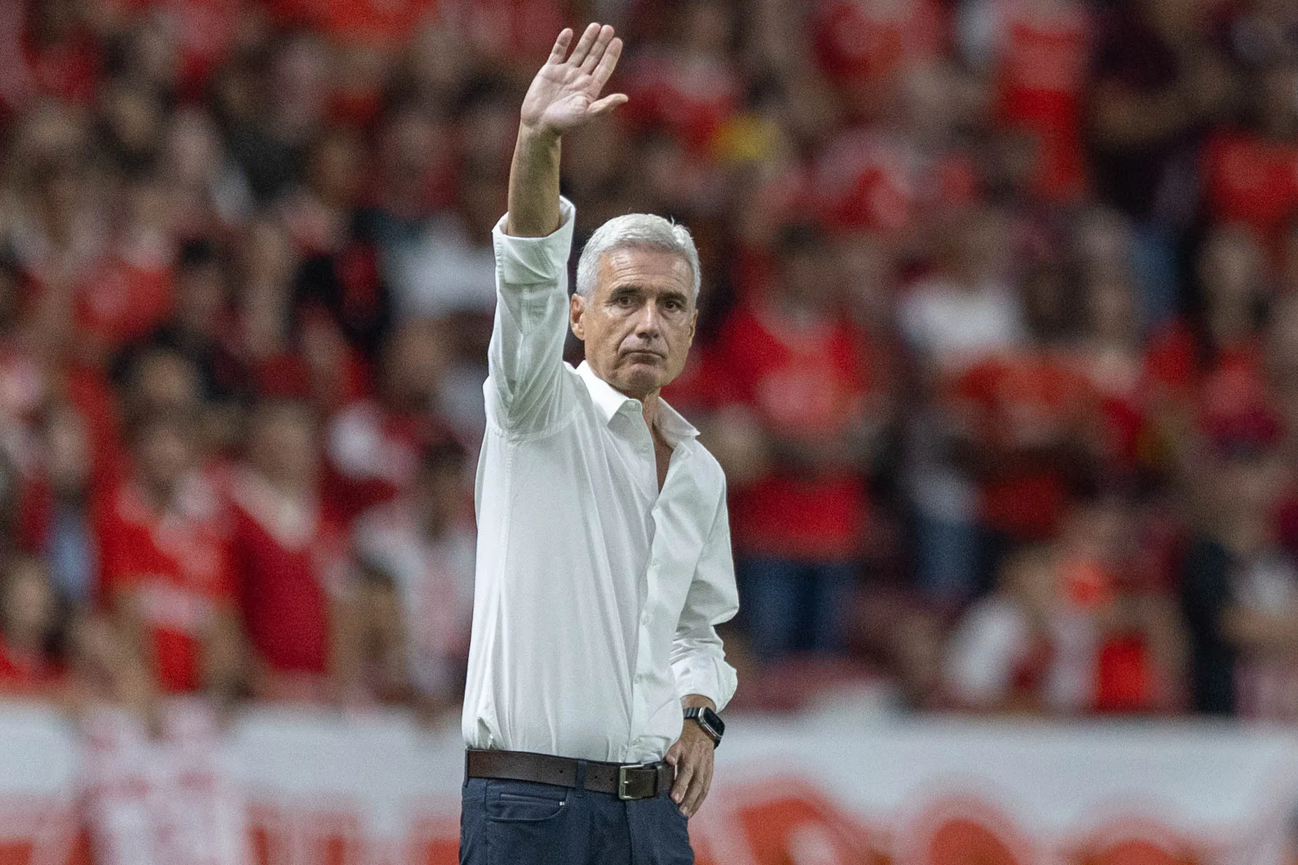 RS – PORTO ALEGRE – 11/04/2026 – BRASILEIRO A 2026, INTERNACIONAL X GREMIO – Luis Castro
tecnico do Gremio durante partida contra o Internacional no estadio Beira-Rio pelo campeonato Brasileiro A 2026. Foto: Liamara Polli/AGIF