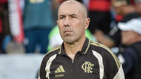 Leonardo Jardim tecnico do Flamengo durante partida contra o Santos no estadio Maracana pelo campeonato Brasileiro A 2026. Foto: Thiago Ribeiro/AGIF