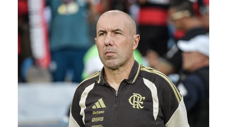 Leonardo Jardim tecnico do Flamengo durante partida contra o Santos no estadio Maracana pelo campeonato Brasileiro A 2026. Foto: Thiago Ribeiro/AGIF