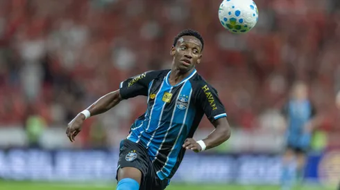 Grêmio segue sem patrocinador máster. Foto: Liamara Polli/AGIF