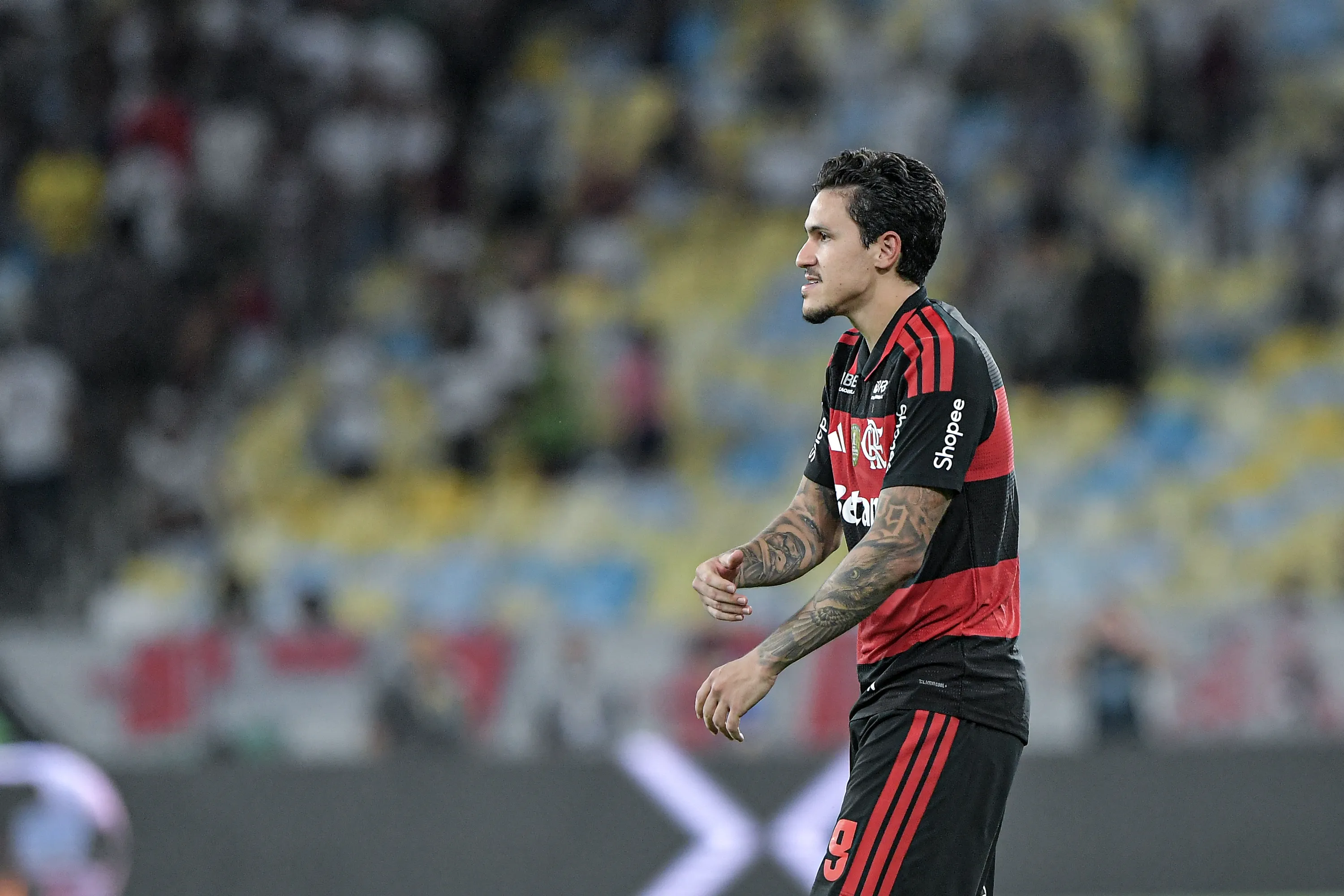 Pedro jogador do Flamengo durante partida contra o Fluminense no estadio Maracana pelo campeonato Brasileiro A 2026. Foto: Thiago Ribeiro/AGIF
