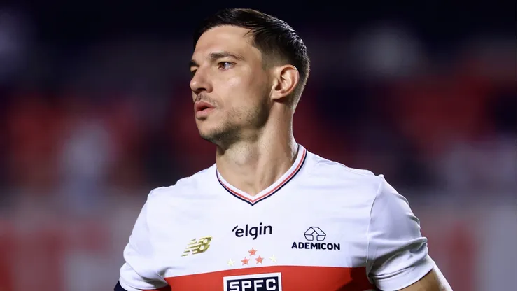 Cédric retomou espaço no São Paulo.