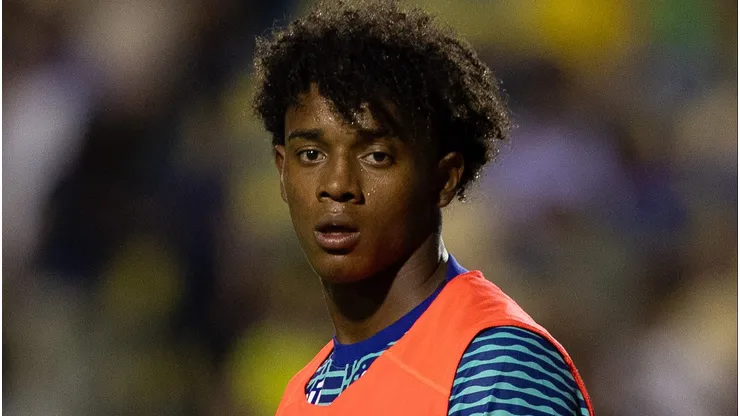 Bruninho durante partida amistosa da Seleção Brasileira sub-20.