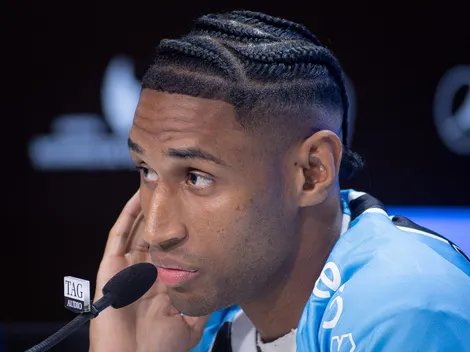 Tetê segue pressionado no Grêmio