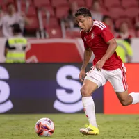 Pezzolano explica porque Allex vem recebendo poucas chances: "Precisa crescer"