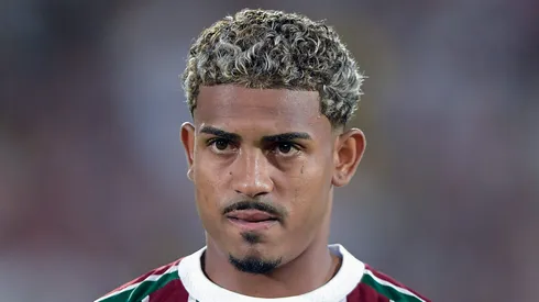 John Kennedy jogador do Fluminense durante partida contra o Atletico-MG no estadio Maracana pelo campeonato Brasileiro A 2025. Foto: Thiago Ribeiro/AGIF