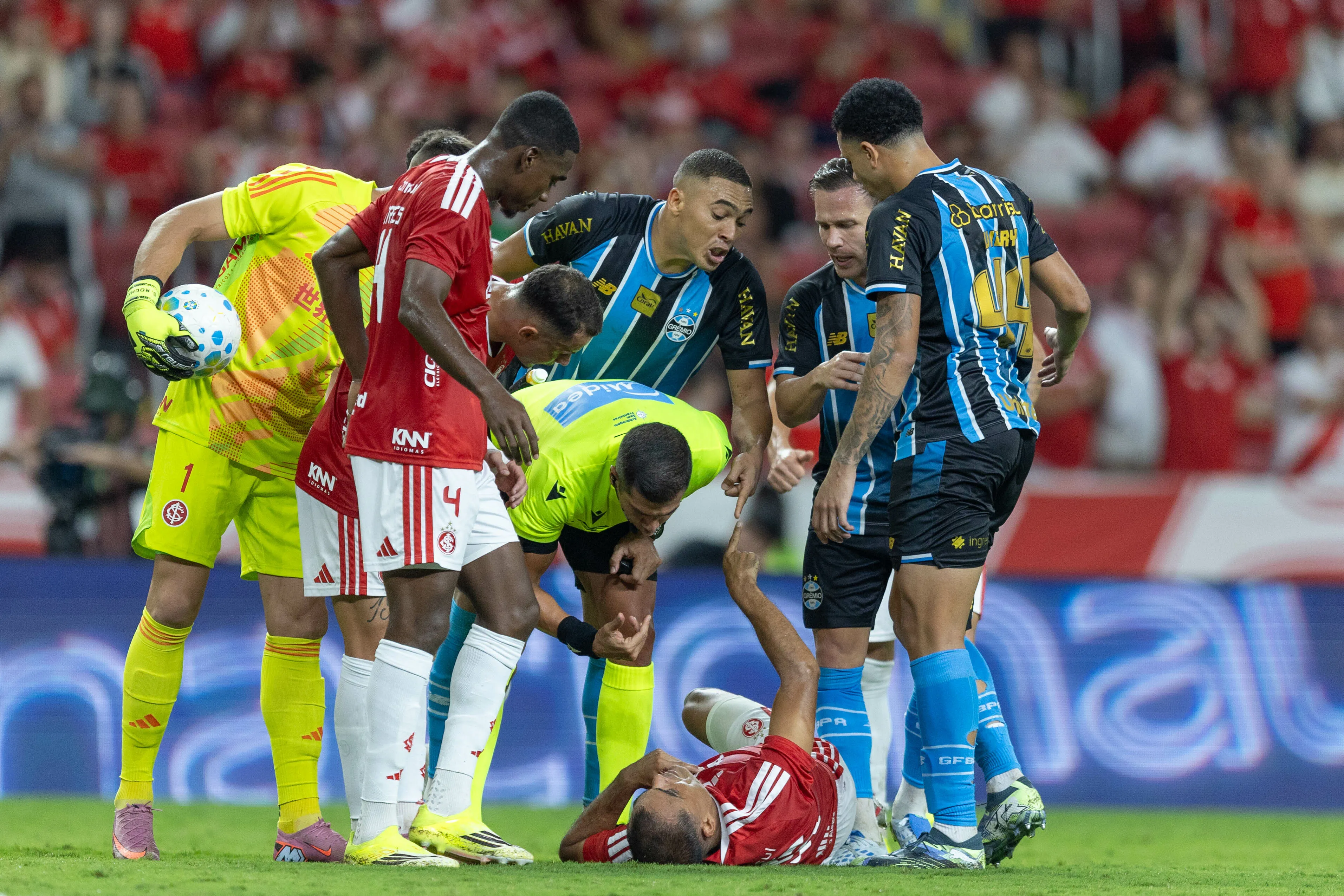 Gre-Nal pelo campeonato Brasileiro A 2026. Foto: Liamara Polli/AGIF