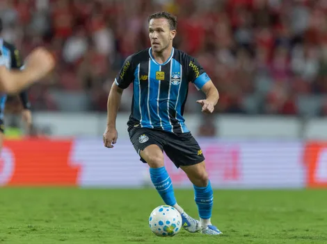 Luís Castro deve poupar Arthur no Grêmio contra o Deportivo Riesta