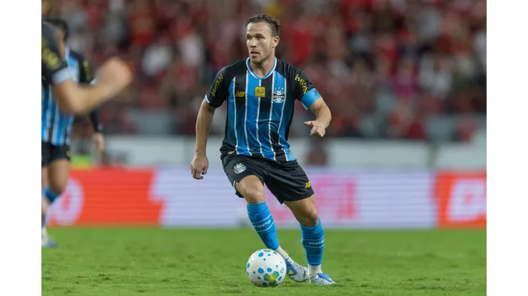 RS - PORTO ALEGRE - 11/04/2026 - BRASILEIRO A 2026, INTERNACIONAL X GREMIO - Arthur jogador do Gremio durante partida contra o Internacional no estadio Beira-Rio pelo campeonato Brasileiro A 2026. Foto: Liamara Polli/AGIF
