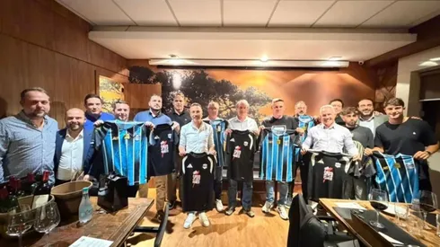 Diretoria Grêmio e Riestra. Foto: Assessoria de Comunicação /Grêmio FBPA