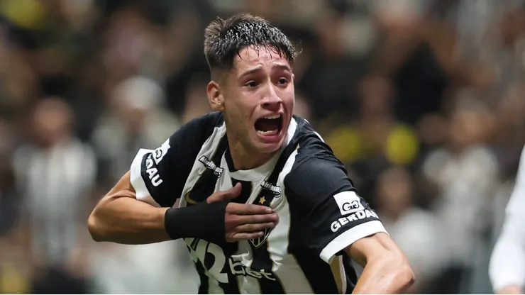 Iván Román, zagueiro do Atlético-MG