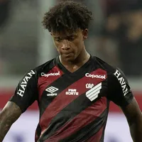 Athletico-PR planeja investir em contratações após venda de Bruninho