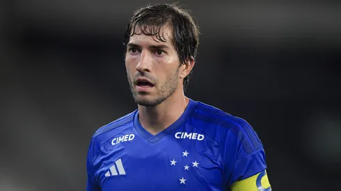 Lucas Silva jogador do Cruzeiro durante partida contra o Botafogo no estadio Engenhao pelo campeonato Brasileiro A 2026.