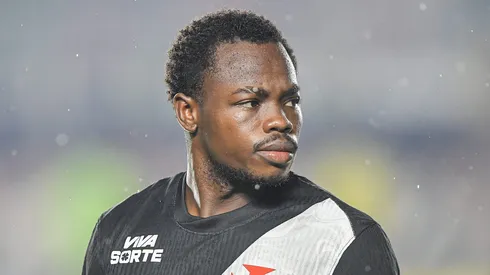 Andres Gomez jogador do Vasco durante partida contra o Chapecoense no estadio Sao Januario pelo campeonato Brasileiro A 2026. Foto: Thiago Ribeiro/AGIF
