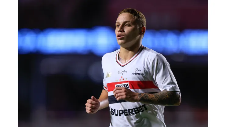 SP - SAO PAULO - 31/01/2026 - PAULISTA 2026, SAO PAULO X SANTOS - Maik jogador do Sao Paulo durante partida contra o Santos no estadio Morumbi pelo campeonato Paulista 2026. Foto: Marcello Zambrana/AGIF