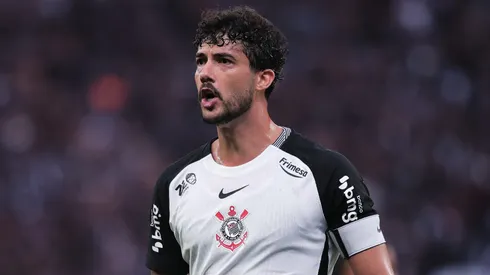Gustavo Henrique jogador do Corinthians durante partida contra o Sao Paulo no estadio Arena Corinthians pelo campeonato Paulista 2026. Foto: Ettore Chiereguini/AGIF