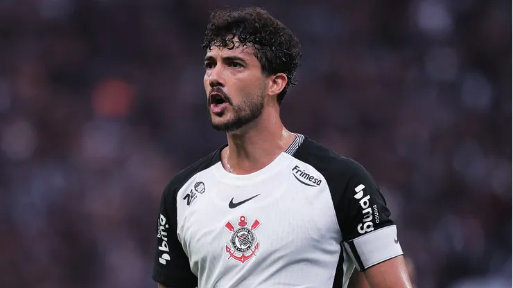 Gustavo Henrique jogador do Corinthians durante partida contra o Sao Paulo no estadio Arena Corinthians pelo campeonato Paulista 2026. Foto: Ettore Chiereguini/AGIF