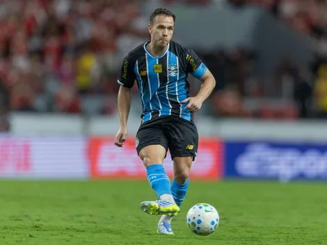 Arthur admite impasse e vê renovação travada no Grêmio